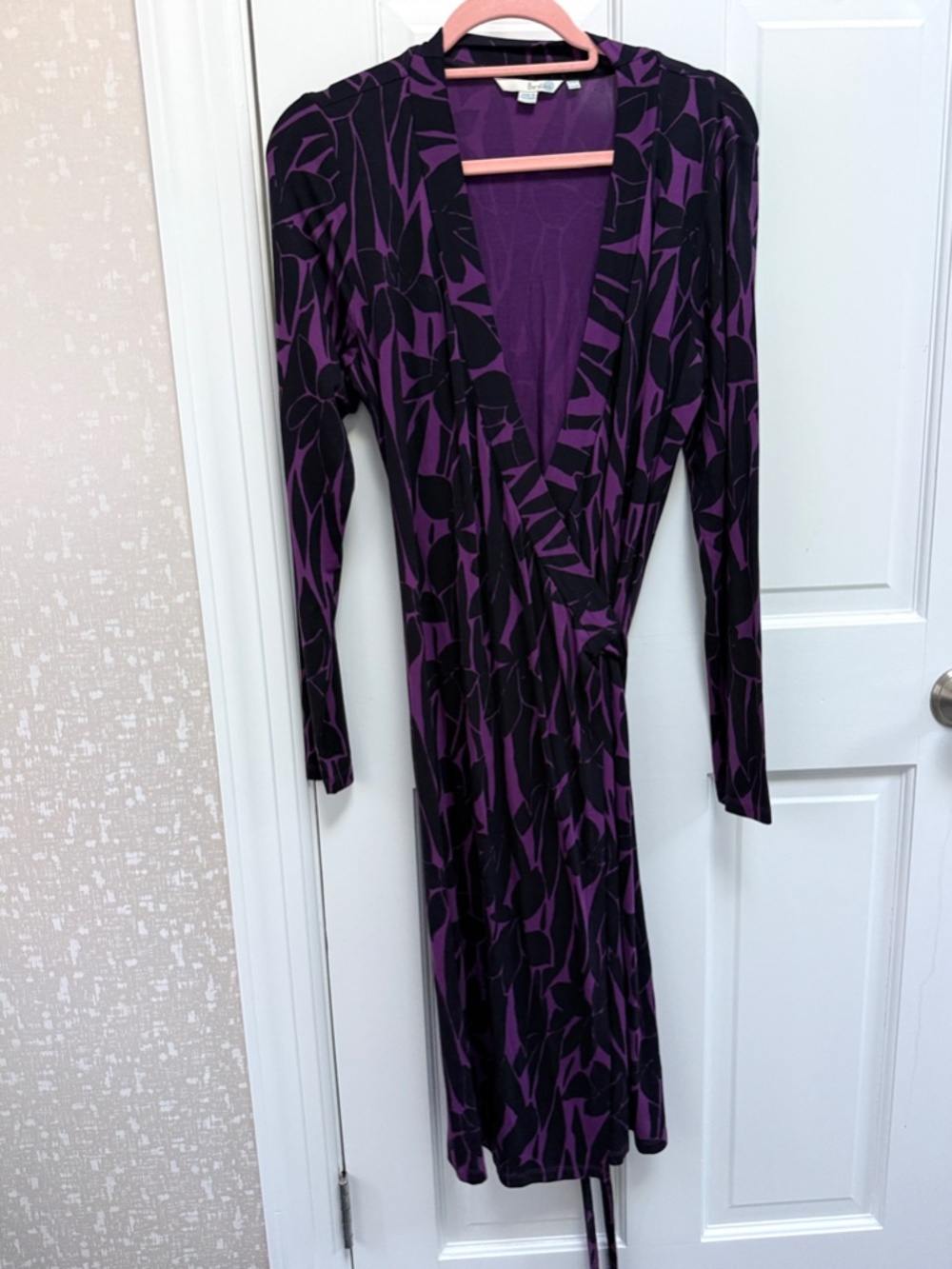 Iconic Boden Purple & Black Tropical Floral Wrap Dress-Med-Lrg - Picture 3 of 6